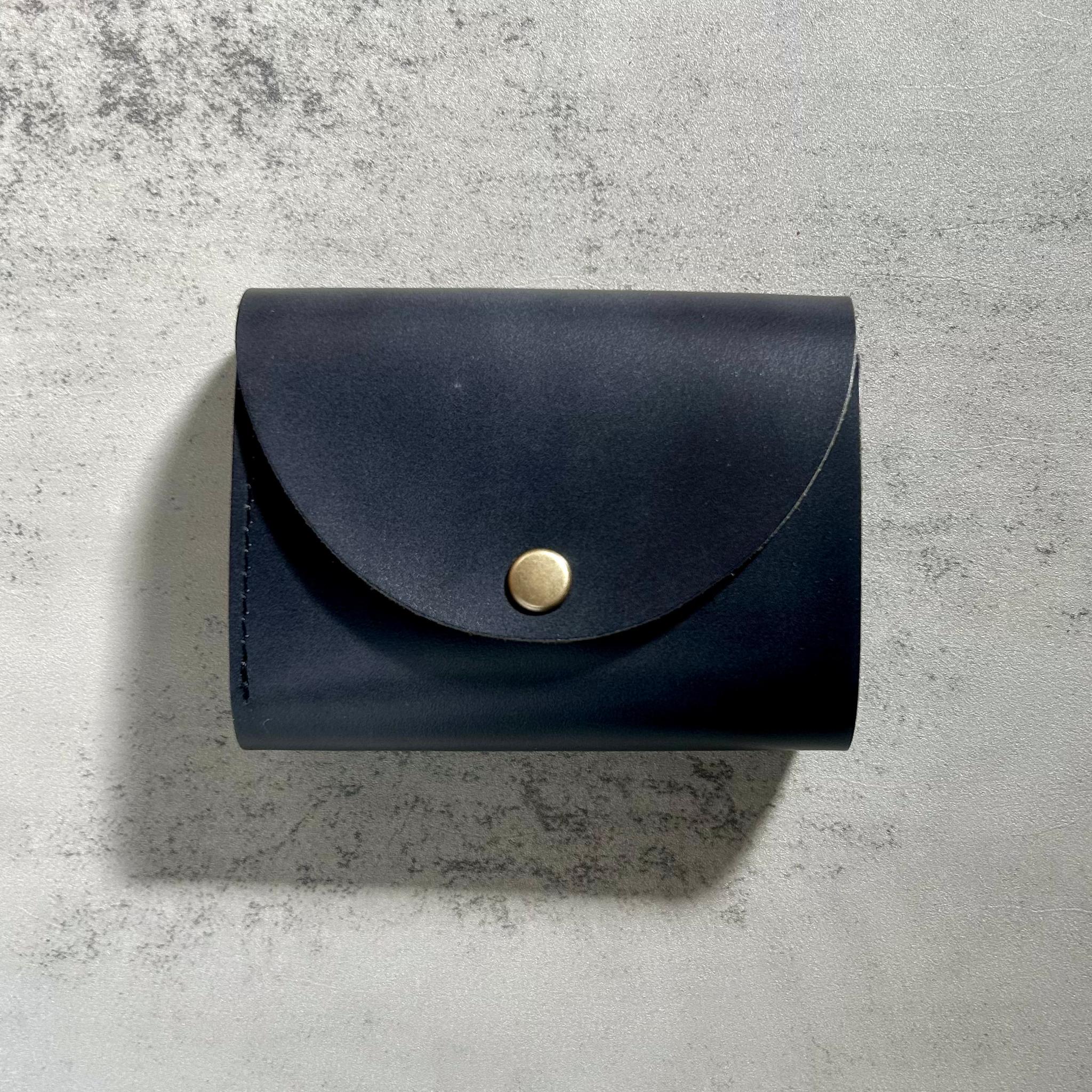 本牛革 お札を折らないコンパクト財布　スムースレザー　グレーブラック　プレゼント使いやすいカード二つ折り三つ折りミニ財布 | 2枚目